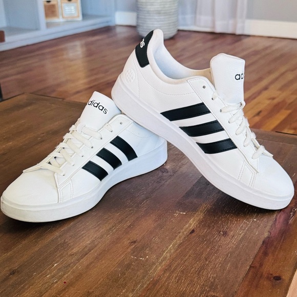 adidas Shoes - ADIDAS Classic White Sneakers with Black Stripes